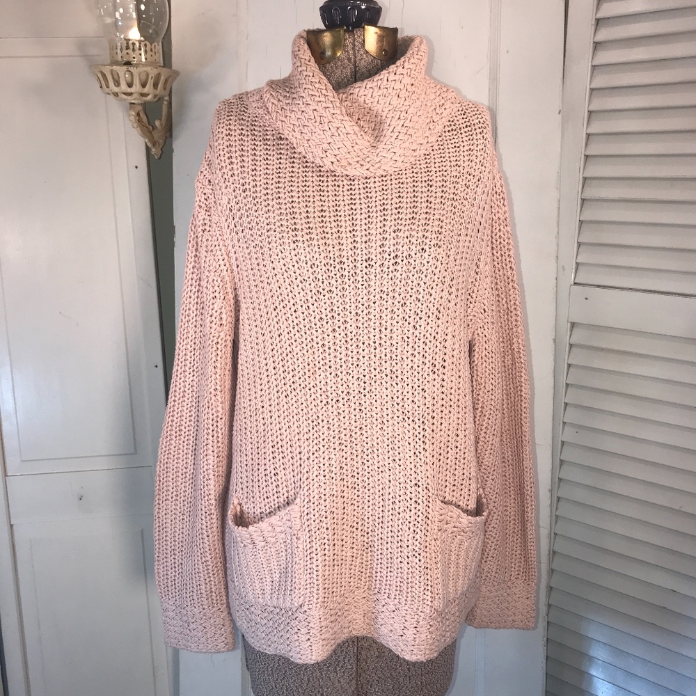 Chico's blush pink knit crochet sweater sz 1 / Med